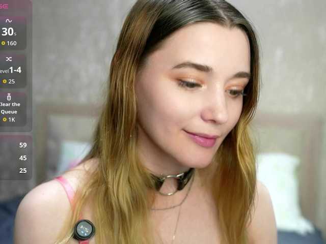 le modèle sweetari est en webcam porno dans un show sur le site bongacams, il possède les tags suivants: White/Caucasian,Blonde,Shaved