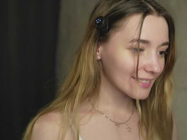 sweetari live cam on BongaCams