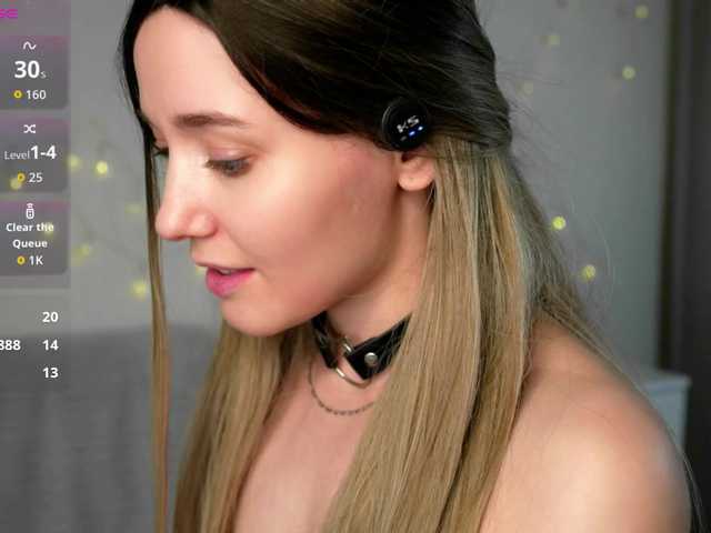 sweetari live cam on BongaCams