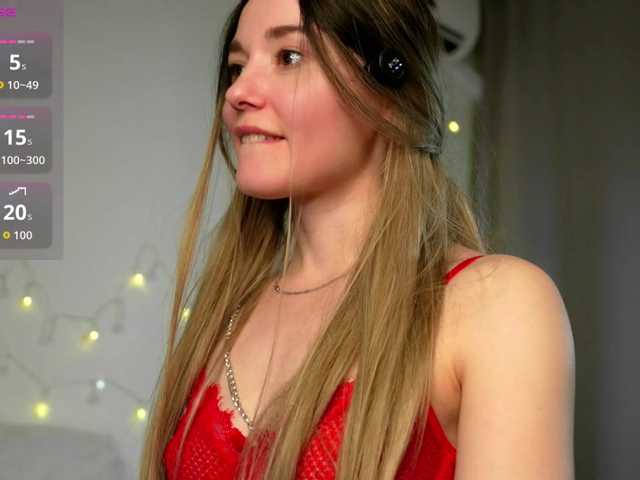 sweetari live cam on BongaCams