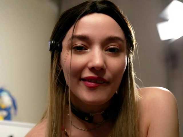 sweetari live cam on BongaCams