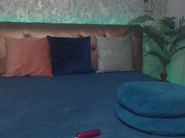 lindacarter9 live cam on BongaCams