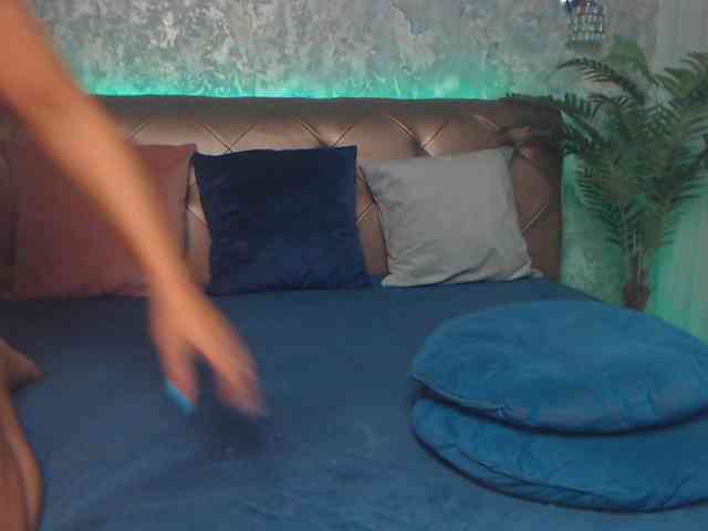 lindacarter9 webcam