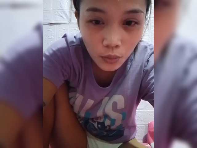 Alison-pussy live cam on BongaCams