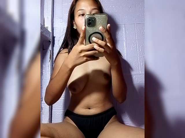 Alison-pussy's BongaCams show and profile