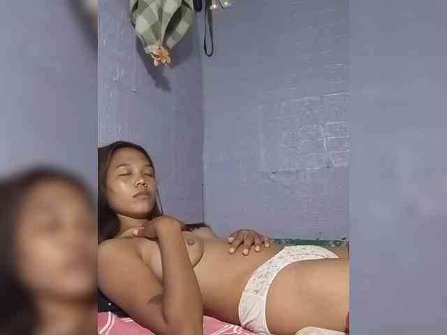 Alison-pussy Live Webcam on BongaCams