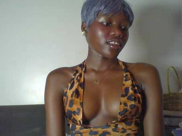 EbonyCandy webcam