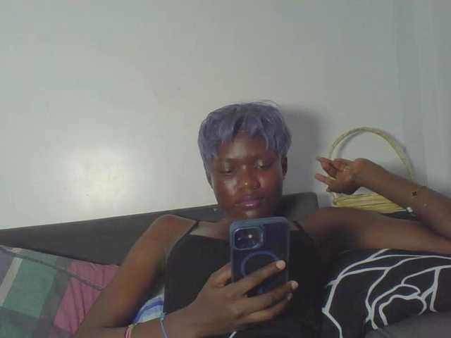 EbonyCandy's BongaCams show and profile