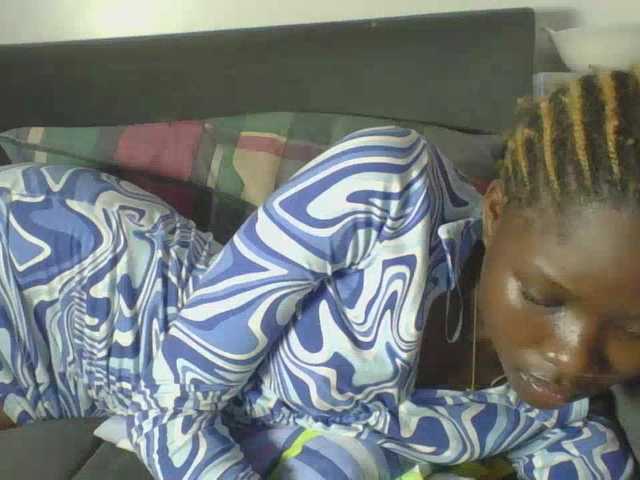 EbonyCandy webcam bongacams model stream image