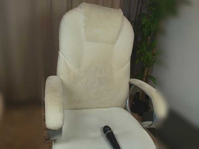 Roma-223 live cam on BongaCams
