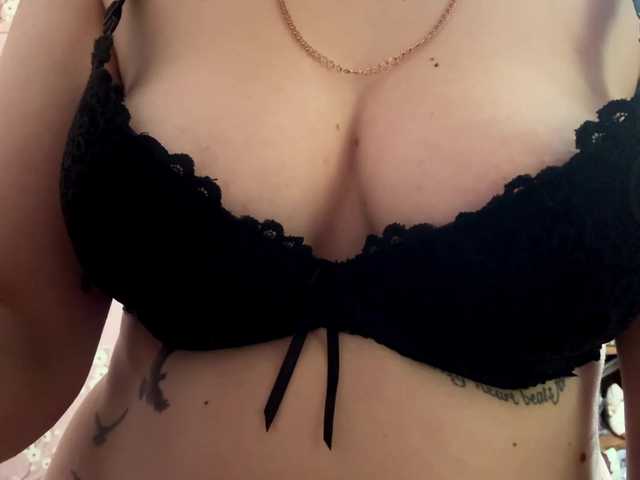 VelvetNightX live cam on BongaCams