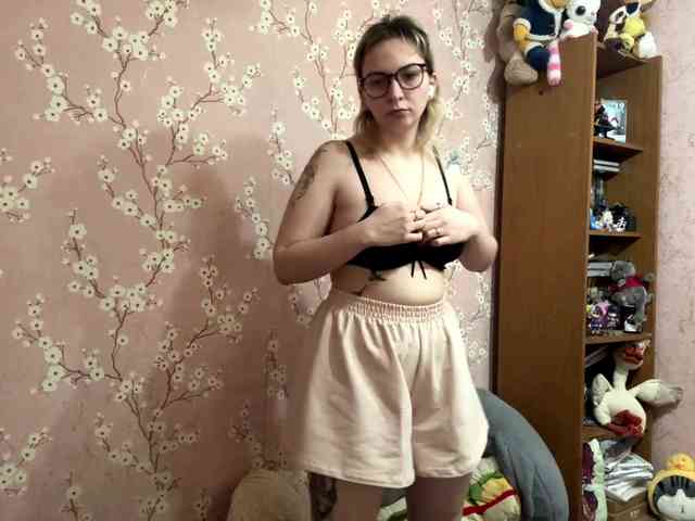 VelvetNightX webcam