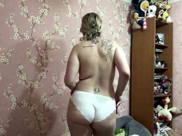 VelvetNightX webcam