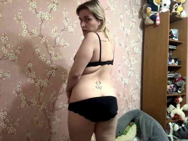 VelvetNightX webcam