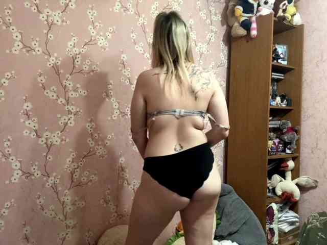 VelvetNightX webcam