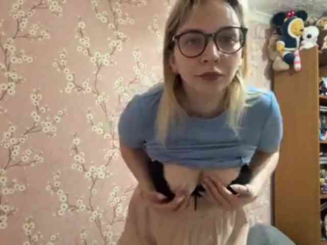 VelvetNightX webcam