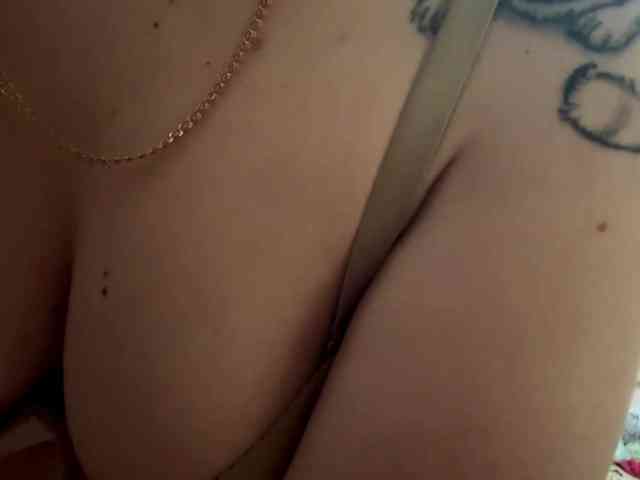 VelvetNightX webcam