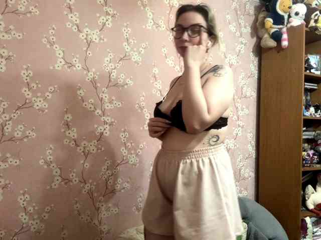 VelvetNightX webcam