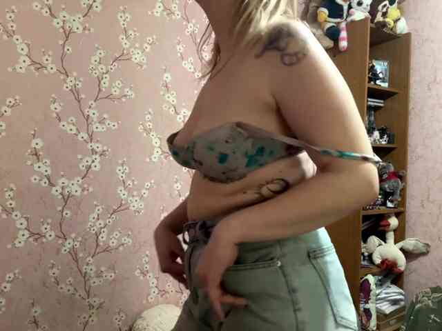 VelvetNightX webcam