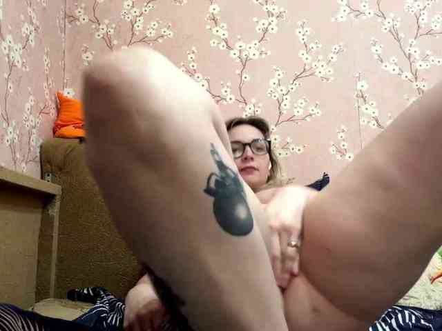 VelvetNightX webcam