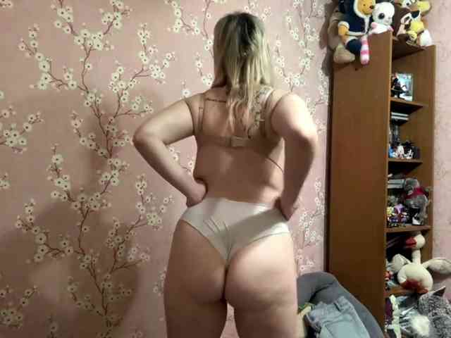 VelvetNightX webcam