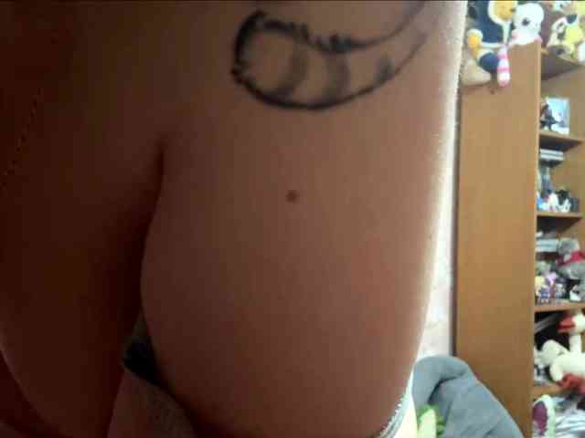 VelvetNightX webcam