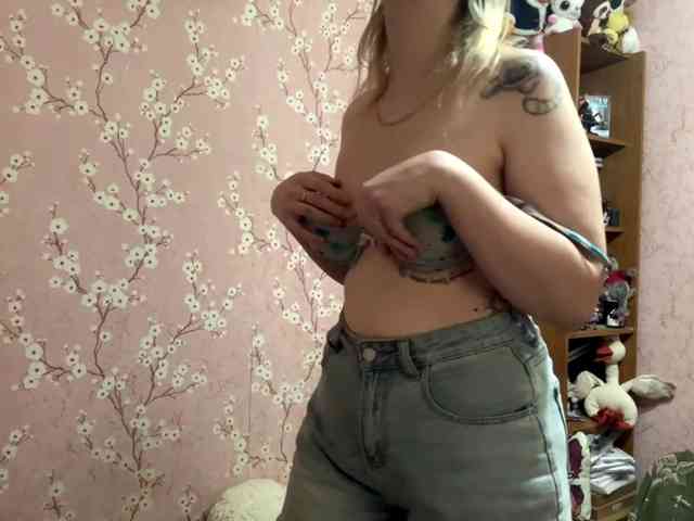 VelvetNightX webcam