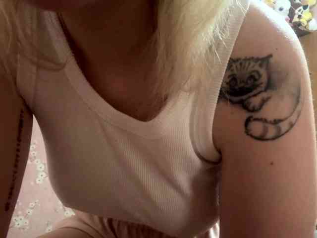 VelvetNightX webcam