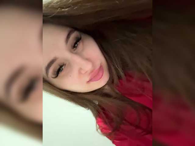 SweetKira live cam