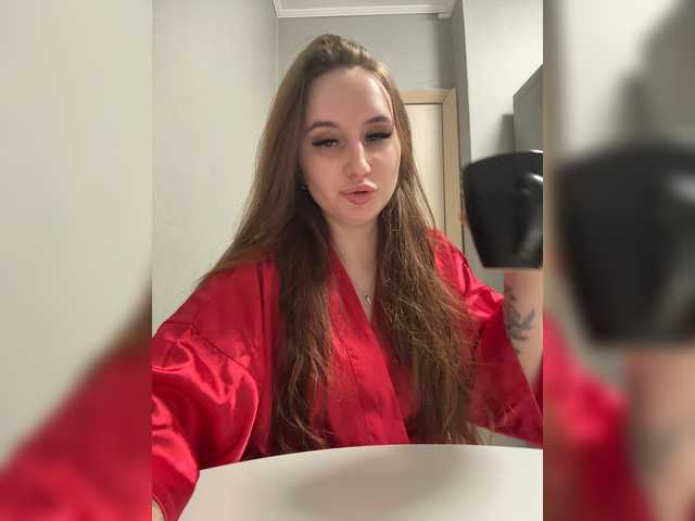 Kira_Beliesss webcam