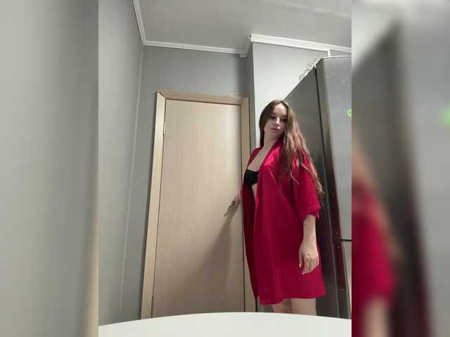 Kira_Beliesss webcam