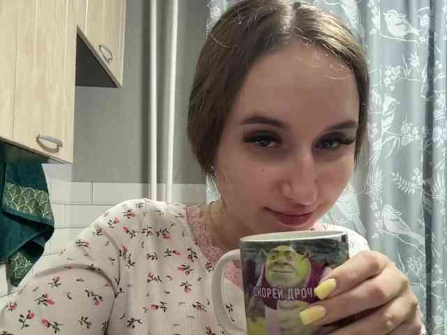 Kira_Beliesss webcam