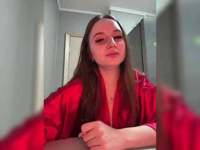 Kira_Beliesss webcam