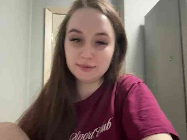 Kira_Beliesss webcam