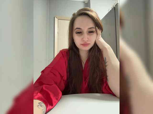 Kira_Beliesss webcam