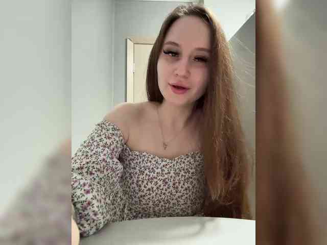 Kira_Beliesss webcam