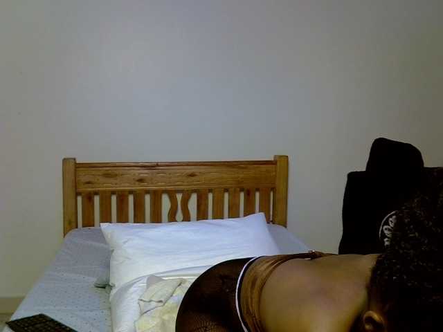 Prettybeca live cam on BongaCams