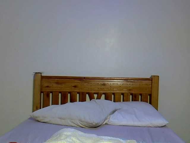 Prettybeca live cam on BongaCams