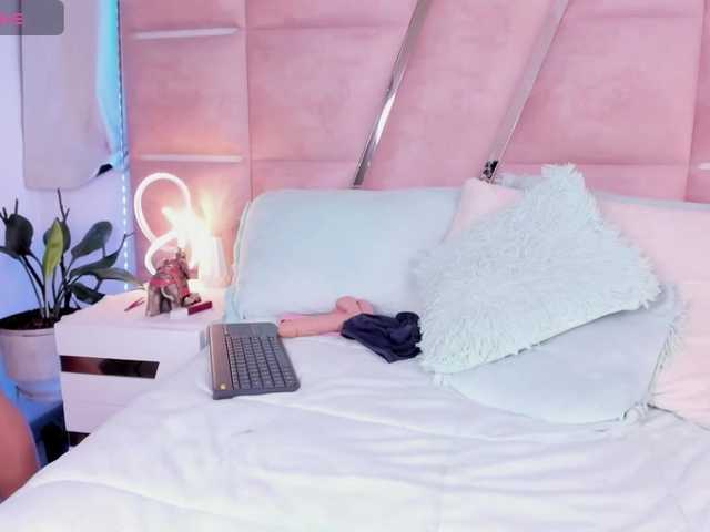 Laurenbrithe live cam on BongaCams