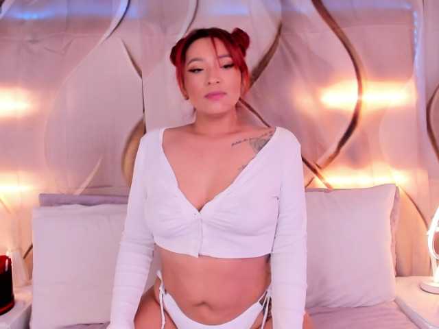 Laurenbrithe live cam on BongaCams