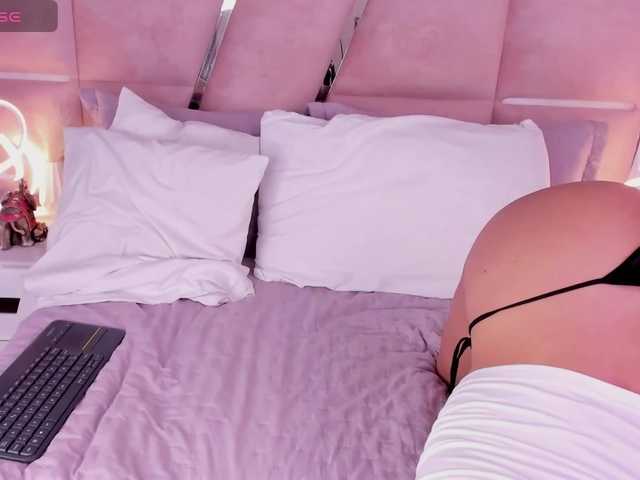 Laurenbrithe live cam on BongaCams