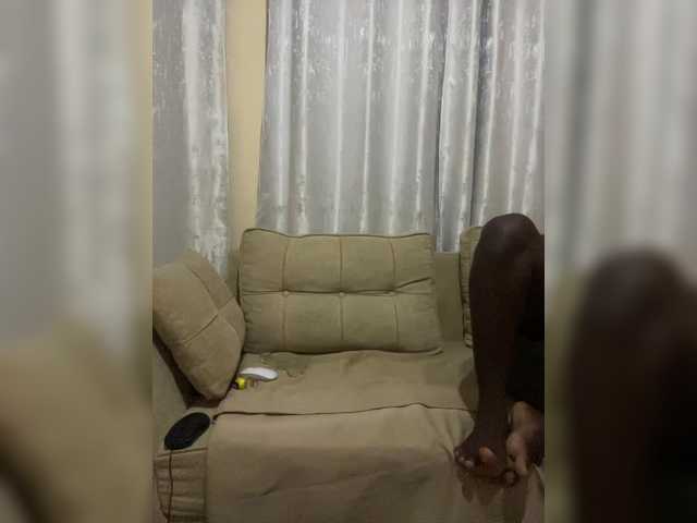 cocogustavo5 Live Cam and Statistics on UnifiedCams