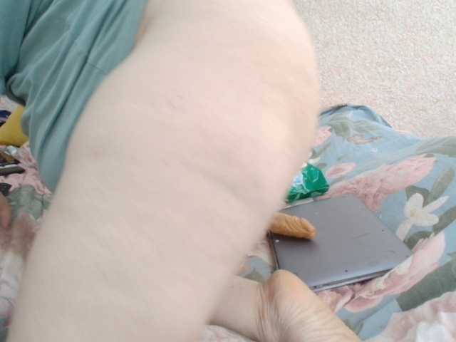 Ksenia-Cat444 live webcam show