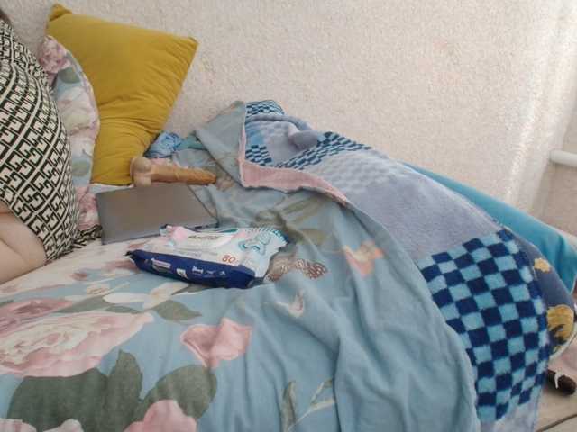 Ksenia-Cat444 live cam on BongaCams