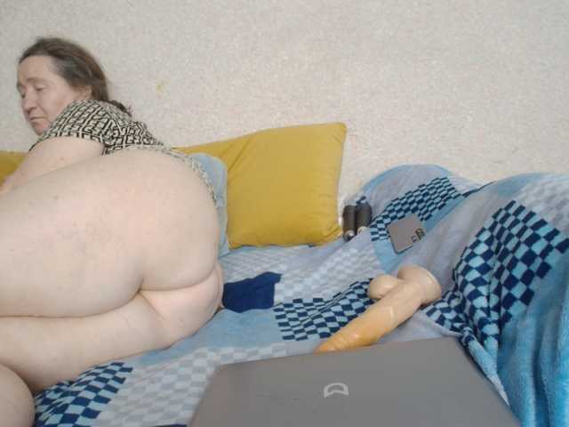 Ksenia-Cat444 live cam on BongaCams