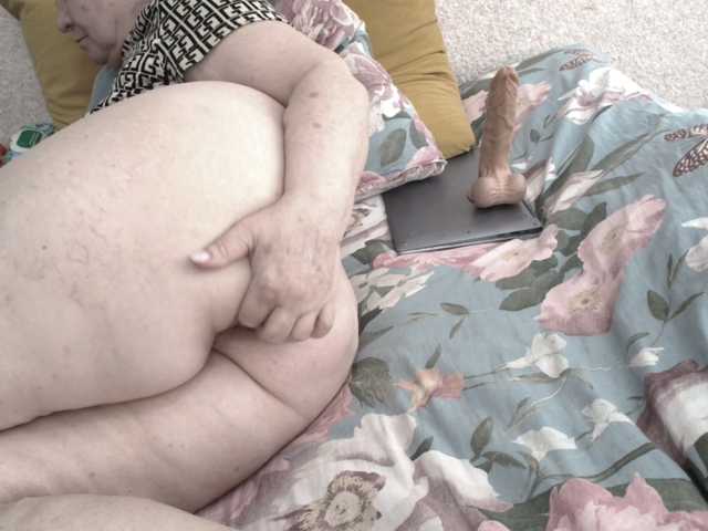 Ksenia-Cat444's BongaCams show and profile