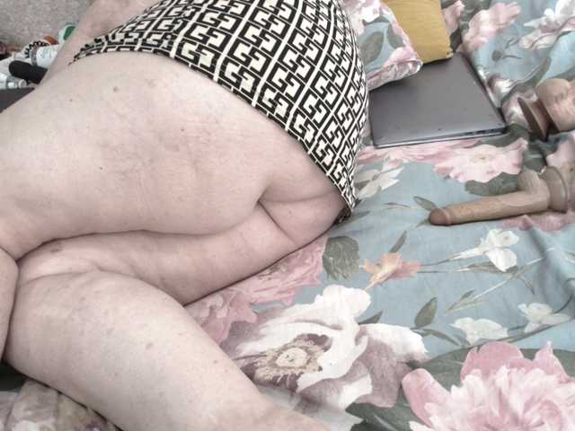 Ksenia-Cat444's BongaCams show and profile