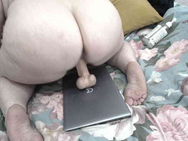 Ksenia-Cat444 webcam