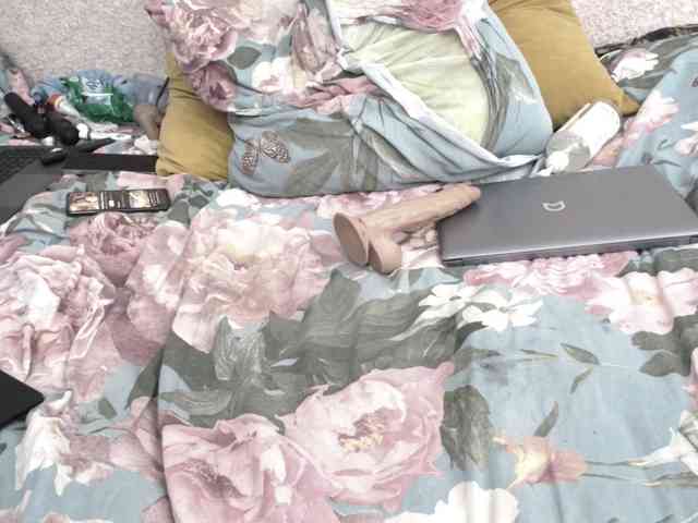 Ksenia-Cat444 webcam