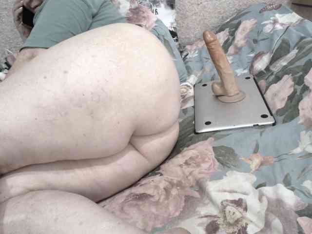 Ksenia-Cat444 webcam